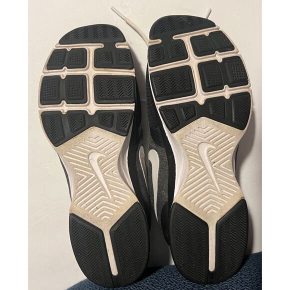NIKE WOMEN'S BLACK GRAY WHITE 653543-001 IN SEASON TR4 RUNNING SHOES SNEAKERS 8 - Picture 6 of 6